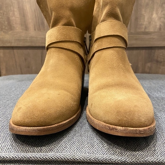 Ugg Elora Boots tan 7.5 - Picture 3 of 12